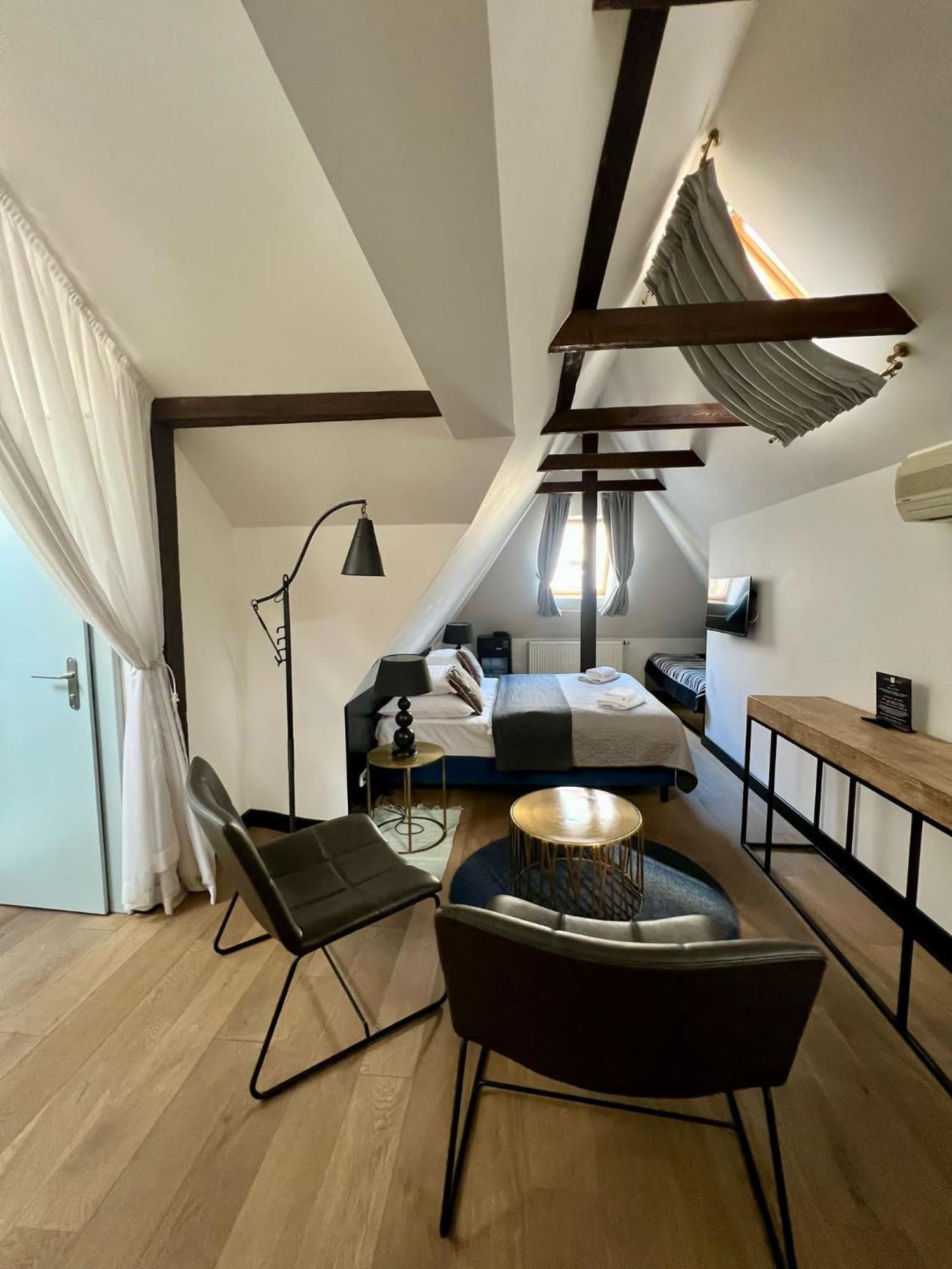 Antik Hotel