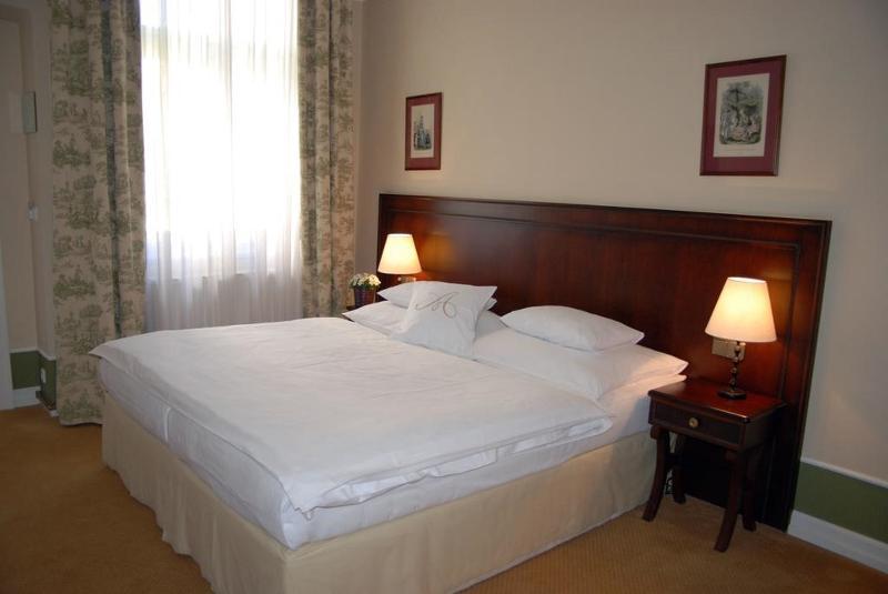 Antik Hotel