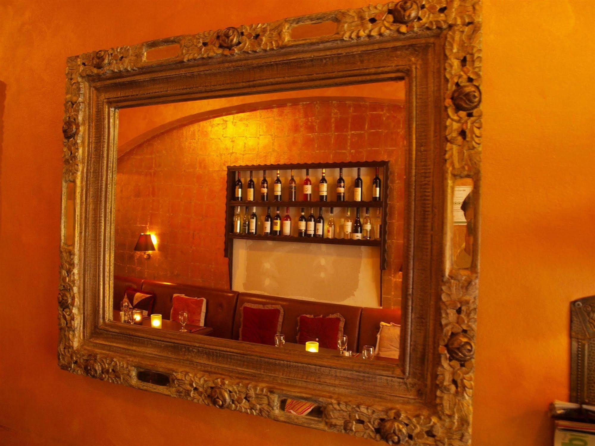 Antik 4* Prague